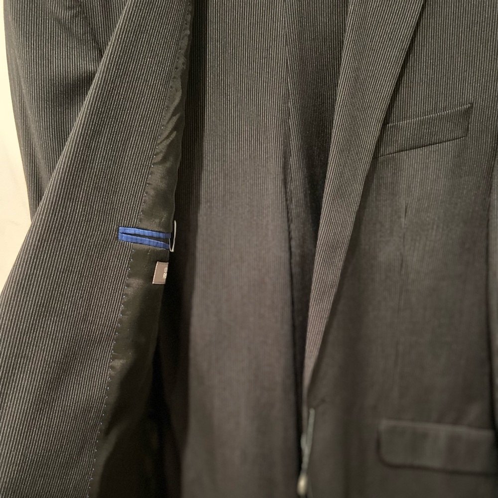 Men’s suit